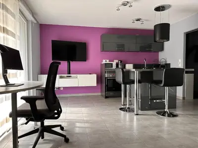 Télévision ou salle de divertissement dans l'établissement Studio Chevêche - Chic et calme