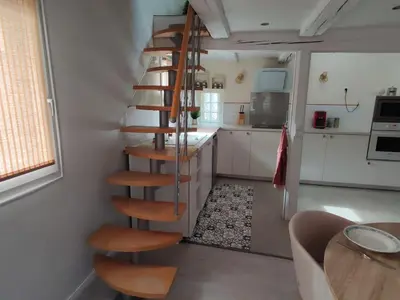 Cuisine ou kitchenette dans l'établissement Charmante maison alsacienne, jardin et sauna