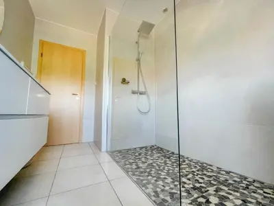 Salle de bains dans l'établissement Gite des cigognes