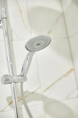Salle de bains dans l'établissement BE-0 - Joli 2 pièces pour 1-2 pers au RDC au centre de Mulhouse
