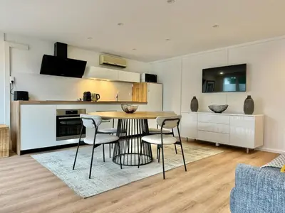 Cuisine ou kitchenette dans l'établissement Gîte LEON
