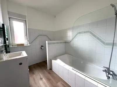 Salle de bains dans l'établissement Gîte ARTHUR