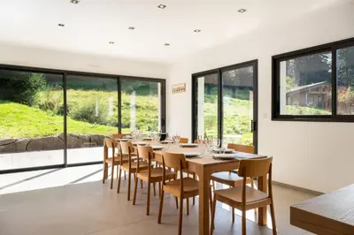 Jardin de l'établissement Villa pleine nature - piscine, jacuzzi, sauna