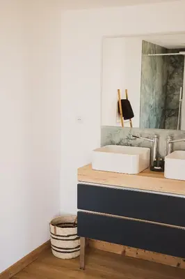 Plan de l'établissement Les Confiseries, appartement 2 pièces et terrasse