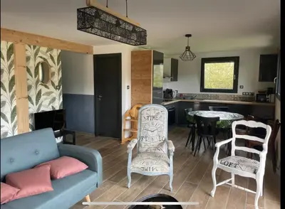 Coin salon dans l'établissement Le cocon des fauvettes-Gérardmer