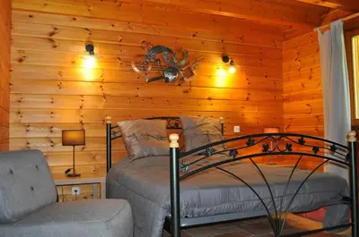 Coin salon dans l'établissement Chalet Eras, Belle vue lac, Sauna, Wifi