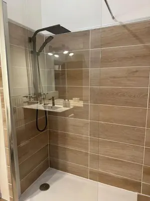 Salle de bains dans l'établissement Suite Schwendi - L'Authentique - en Hypercentre
