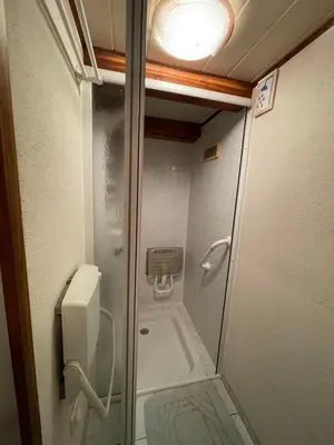 Salle de bains dans l'établissement Aux Portes Du Parc