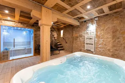 Plan de l'établissement Zellenberg - Les Amandiers - Spa & Sauna