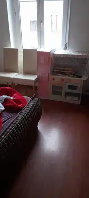 Un ou plusieurs lits dans un hébergement de l'établissement Privat Zimmer in eine whg rue des abeilles