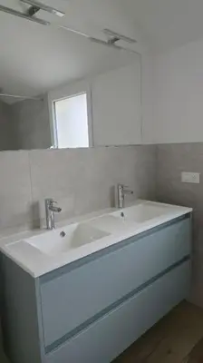 Salle de bains dans l'établissement Appartement moderne et cosy