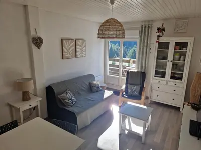 Coin salon dans l'établissement La Bresse OURSON