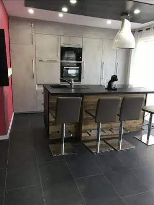 Cuisine ou kitchenette dans l'établissement Loft le nid de cigogne