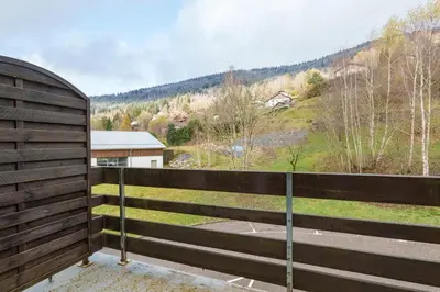 Vue générale sur la montagne ou vue sur la montagne depuis l'appartement
