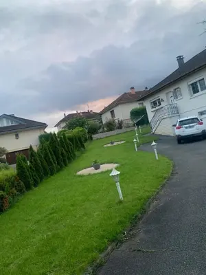 Jardin de l'établissement Studio dans une maison avec parking