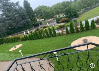 Jardin de l'établissement Studio dans une maison avec parking