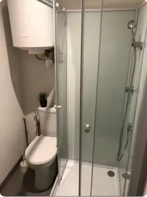 Salle de bains dans l'établissement Un Noël magique