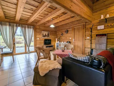 Cuisine ou kitchenette dans l'établissement Chalet tout confort en bois, Wifi, Animaux admis - FR-1-589-756