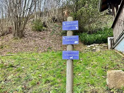 Jardin de l'établissement Le Grand Ours, appartement spacieux avec terrasse