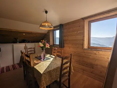 Plan de l'établissement Appartement à la ferme vosgienne avec terrasse, cheminée et wifi - FR-1-589-759