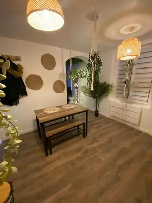 Coin salon dans l'établissement Suite Tropicale