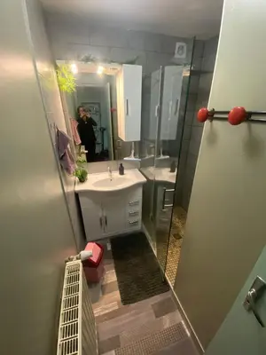 Salle de bains dans l'établissement Le Gîte du Chat Gru