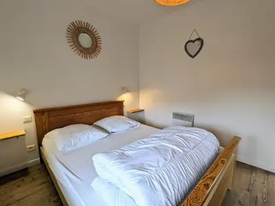 Un ou plusieurs lits dans un hébergement de l'établissement Gîte montagne La Bresse, balcon, Wi-Fi, parking proche ski - FR-1-589-699