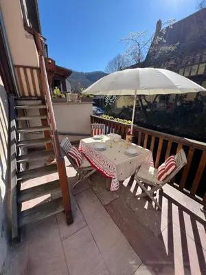 Vue générale sur la montagne ou vue sur la montagne depuis l'appartement