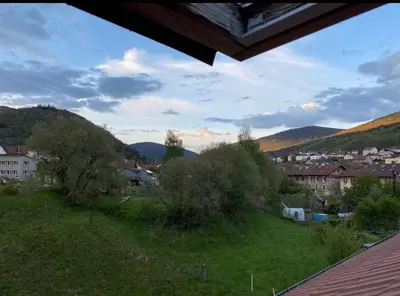 Vue générale sur la montagne ou vue sur la montagne depuis l'appartement