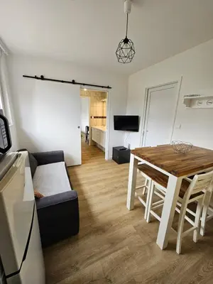Cuisine ou kitchenette dans l'établissement Les Bruyères