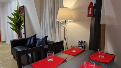 Coin salon dans l'établissement Swiss Border Apartment for 4 People, Free Parking, 1min from Basel