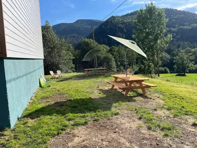 Vue générale sur la montagne ou vue sur la montagne depuis l'appartement