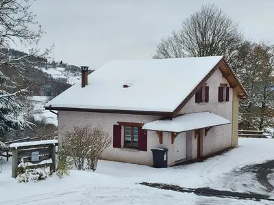 L'établissement Chalet de la Rougeterre en hiver