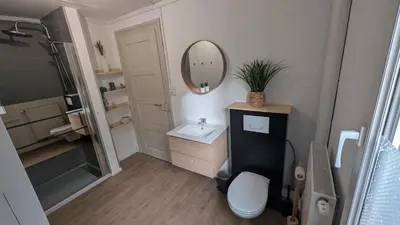 Salle de bains dans l'établissement Au pied du col
