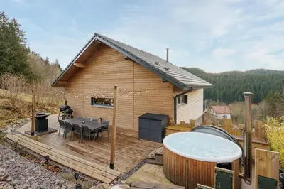 Vue générale sur la montagne ou vue sur la montagne depuis la maison de vacances