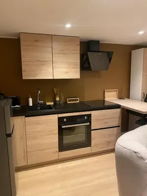 Cuisine ou kitchenette dans l'établissement New! Le Corberon in Hypercentre avec Parking