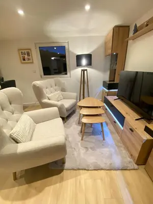 Télévision ou salle de divertissement dans l'établissement New! Le Corberon in Hypercentre avec Parking
