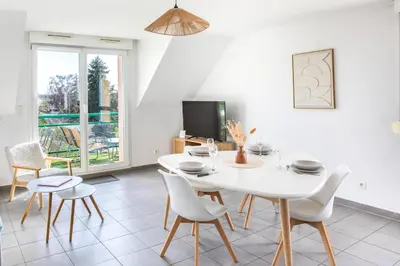 Télévision ou salle de divertissement dans l'établissement Le belle vue à Horbourg-Whir