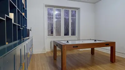 Salle de jeux dans l'établissement Le Majestic & Pool Mulhouse