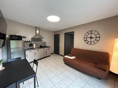 Cuisine ou kitchenette dans l'établissement T2 Chaleureux logement a Thann