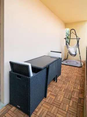 Coin salon dans l'établissement Suite Zen - Calme et Lumière - 2 lits 160 cm - Parking privé résidence