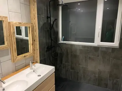 Salle de bains dans l'établissement Le BH 22