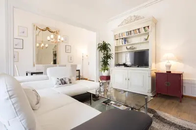 Télévision ou salle de divertissement dans l'établissement Apartments Center Colmar