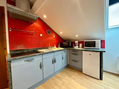 Cuisine ou kitchenette dans l'établissement Le Repos du Voyageur, près centre-ville et pistes de ski