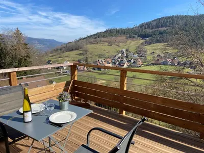 Vue générale sur la montagne ou vue sur la montagne depuis l'appartement