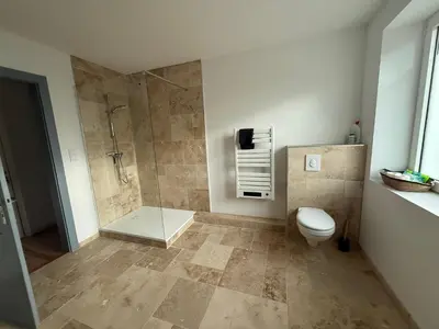 Salle de bains dans l'établissement Au cœur du vignoble