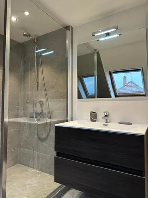 Salle de bains dans l'établissement gite 4-6 personnes