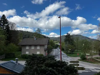 Vue générale sur la montagne ou vue sur la montagne depuis l'appartement