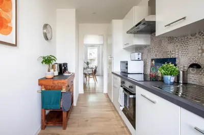Cuisine ou kitchenette dans l'établissement Proche centre ville, moderne & cosy, ultra calme