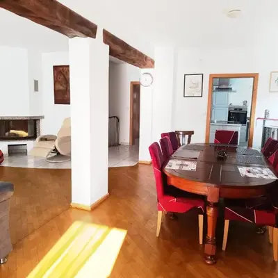 Grand appartement frontière suisse
